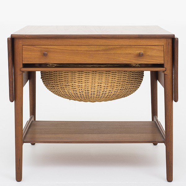 Hans Wegner sybord i massiv teak